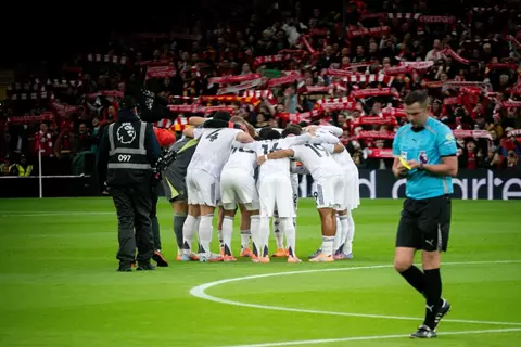 صراع الصدارة يشتعل.. جدول ترتيب الدوري الإنجليزي بعد ديربي لندن